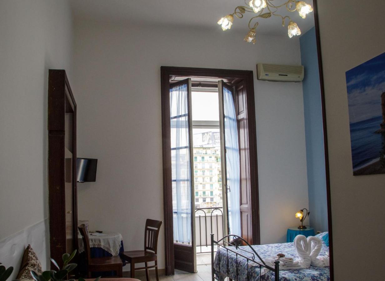 Parthenope'S Home Naples Luaran gambar