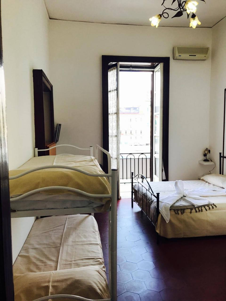 Parthenope'S Home Naples Luaran gambar