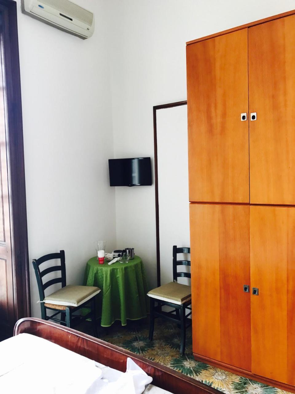 Parthenope'S Home Naples Luaran gambar
